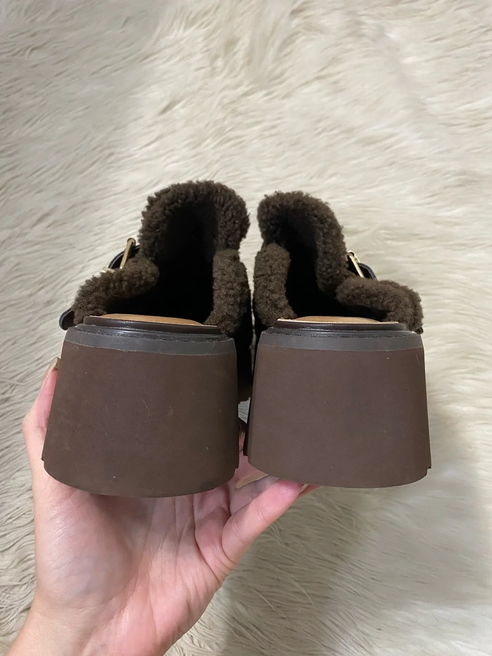 Dolce Vita Cozy Buckle Platform Clogs Dark Chocolate Brown Shearling Sherpa Mule